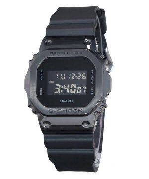 Casio G-Shock Digital Metal Bezel Resin Armband Quartz GM-5600UB-1 200M herrklocka